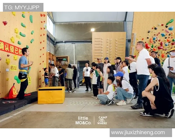 深圳攀岩队的节奏与挑战:聚焦攀岩运动的热潮与发展 深圳攀岩队的节奏与挑战:聚焦攀岩运动的热潮与发展