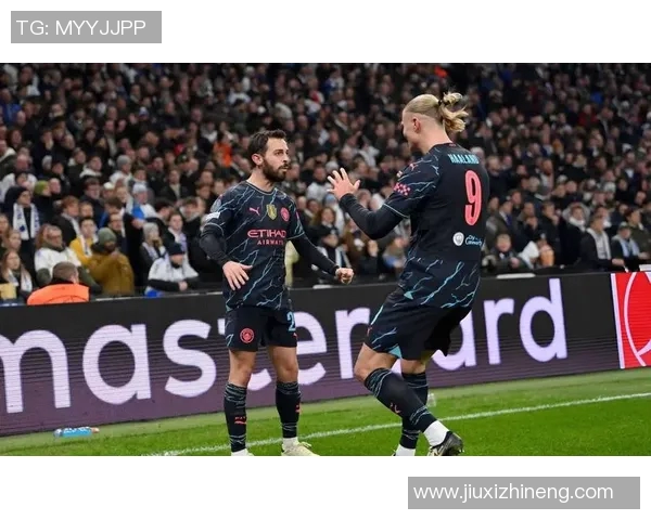 皇马教练遭到球迷疯狂抗议,是否该下课备受争议 皇马教练遭到球迷疯狂抗议,是否该下课备受争议